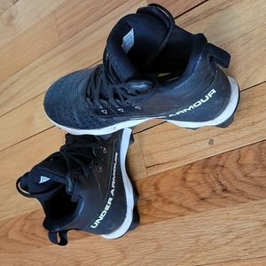 Under Armour Unisex Child Football Cleats